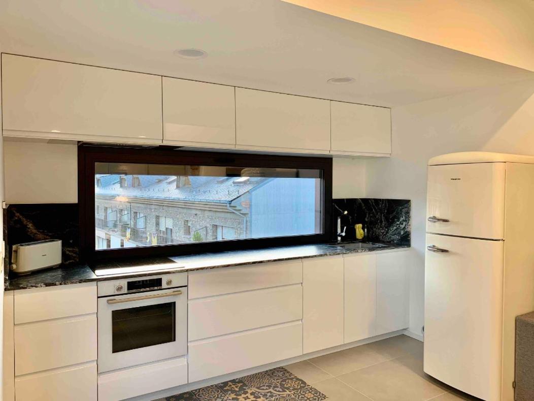 Atic Panoramic A La Seu D'Urgell Apartment Екстериор снимка