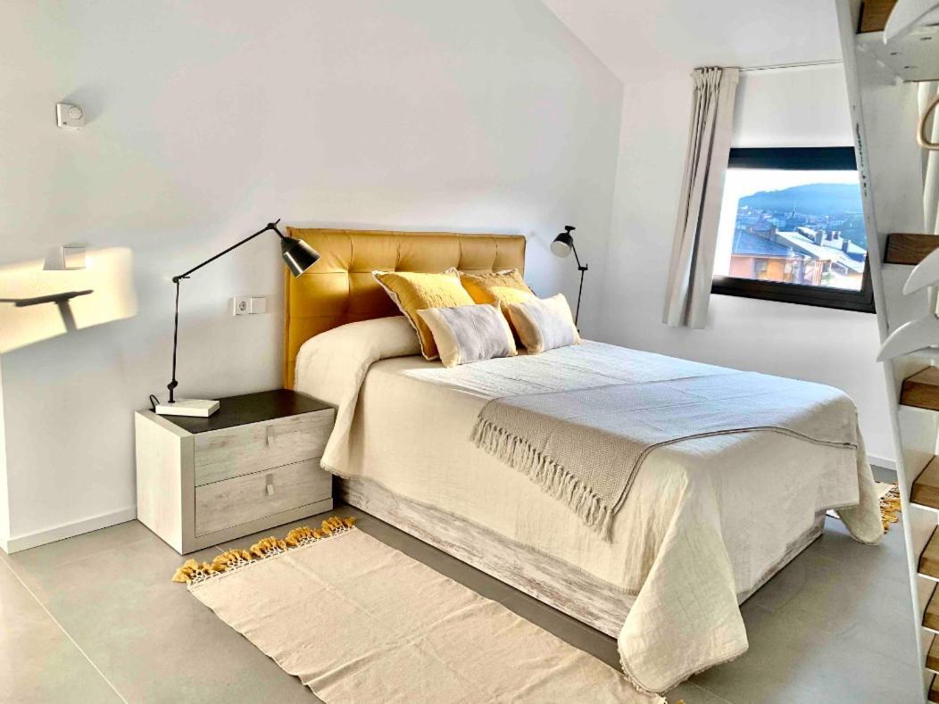 Atic Panoramic A La Seu D'Urgell Apartment Екстериор снимка