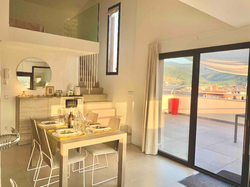 Atic Panoramic A La Seu D'Urgell Apartment Екстериор снимка