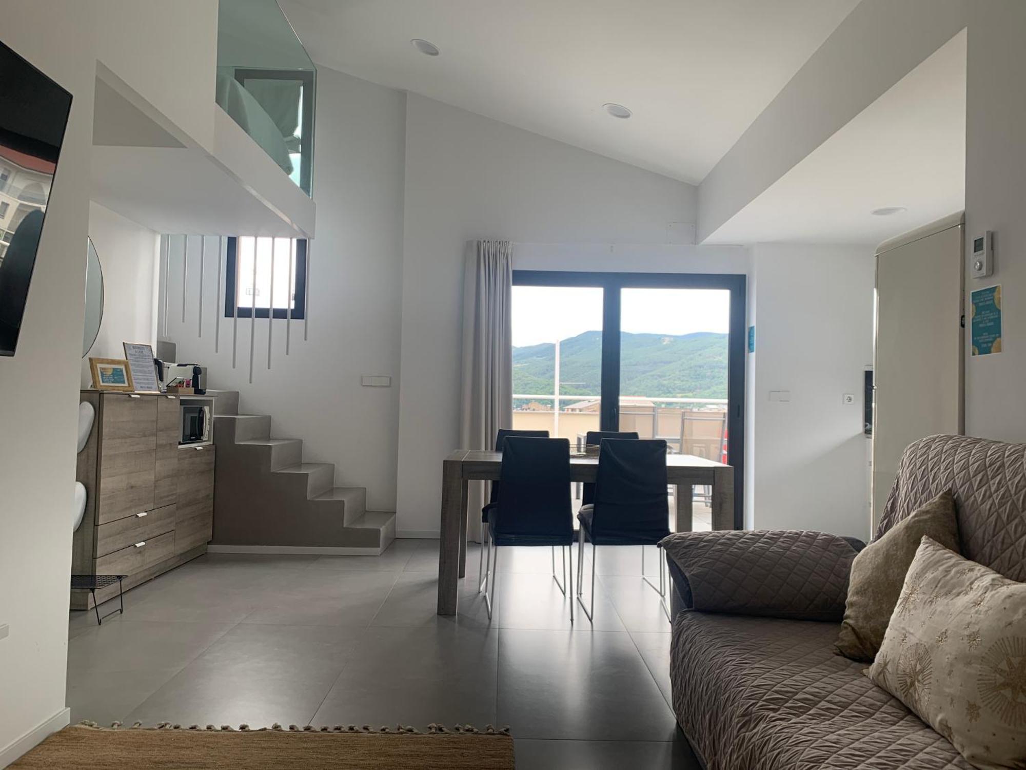 Atic Panoramic A La Seu D'Urgell Apartment Екстериор снимка